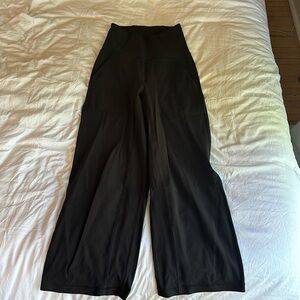 Lululemon Cropped Wide Leg Pants